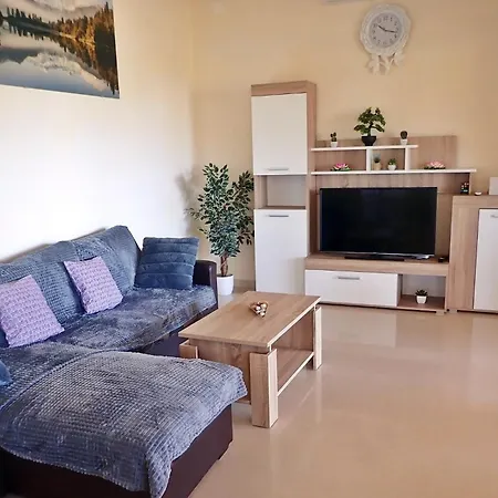 Appartement By The Sea Seline, Paklenica - 25455 Starigrad Paklenica